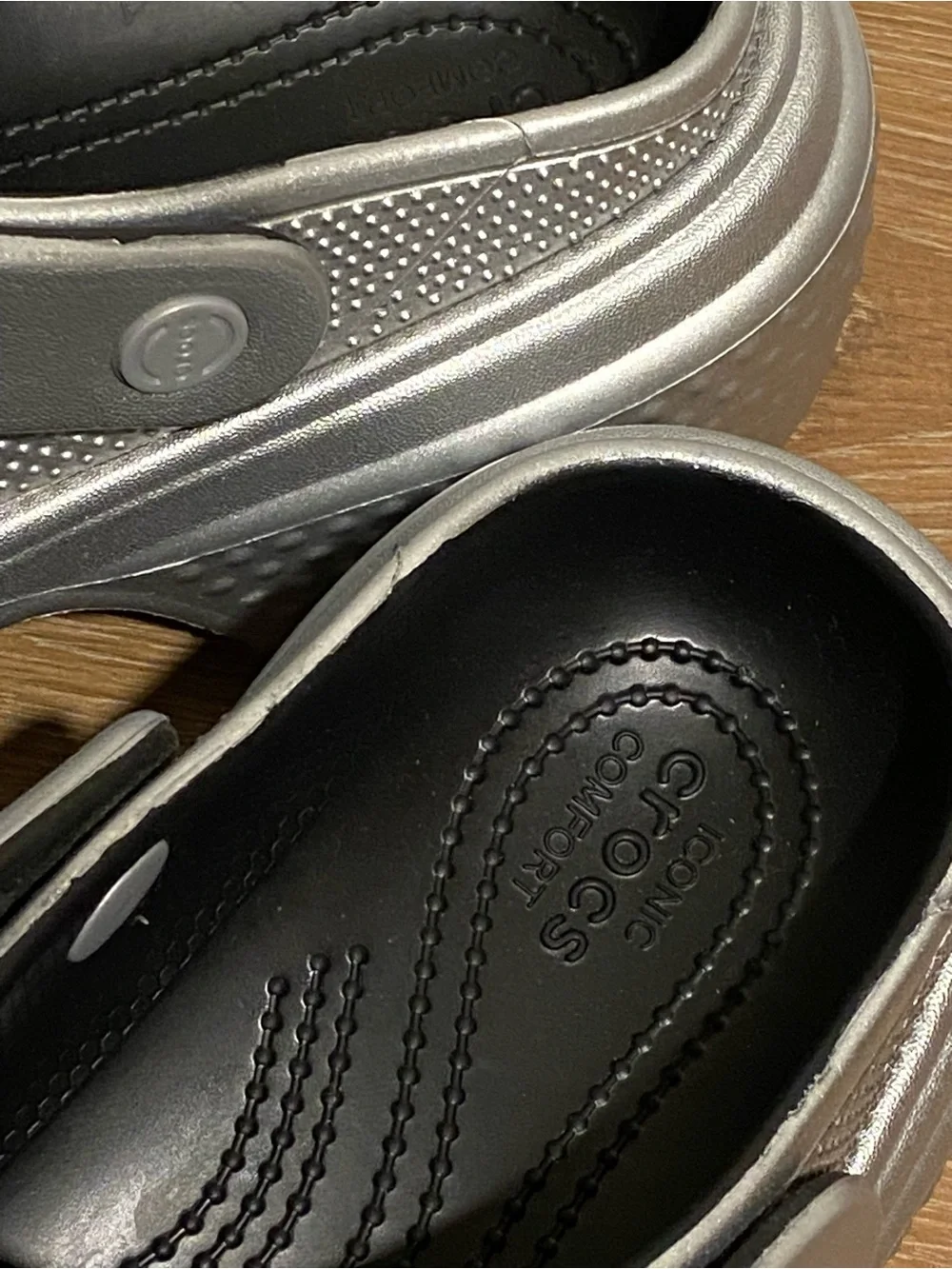 CROCS Metallic Silver Comfort Clog